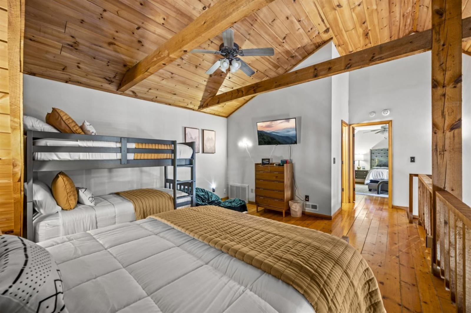 Hidden Star Hideaway-Blackberry Farm-Smoky Mtn Nat Park-Hot Tub- Fire Pit- Fenced Yard- Pet Friendly Walland Exteriör bild