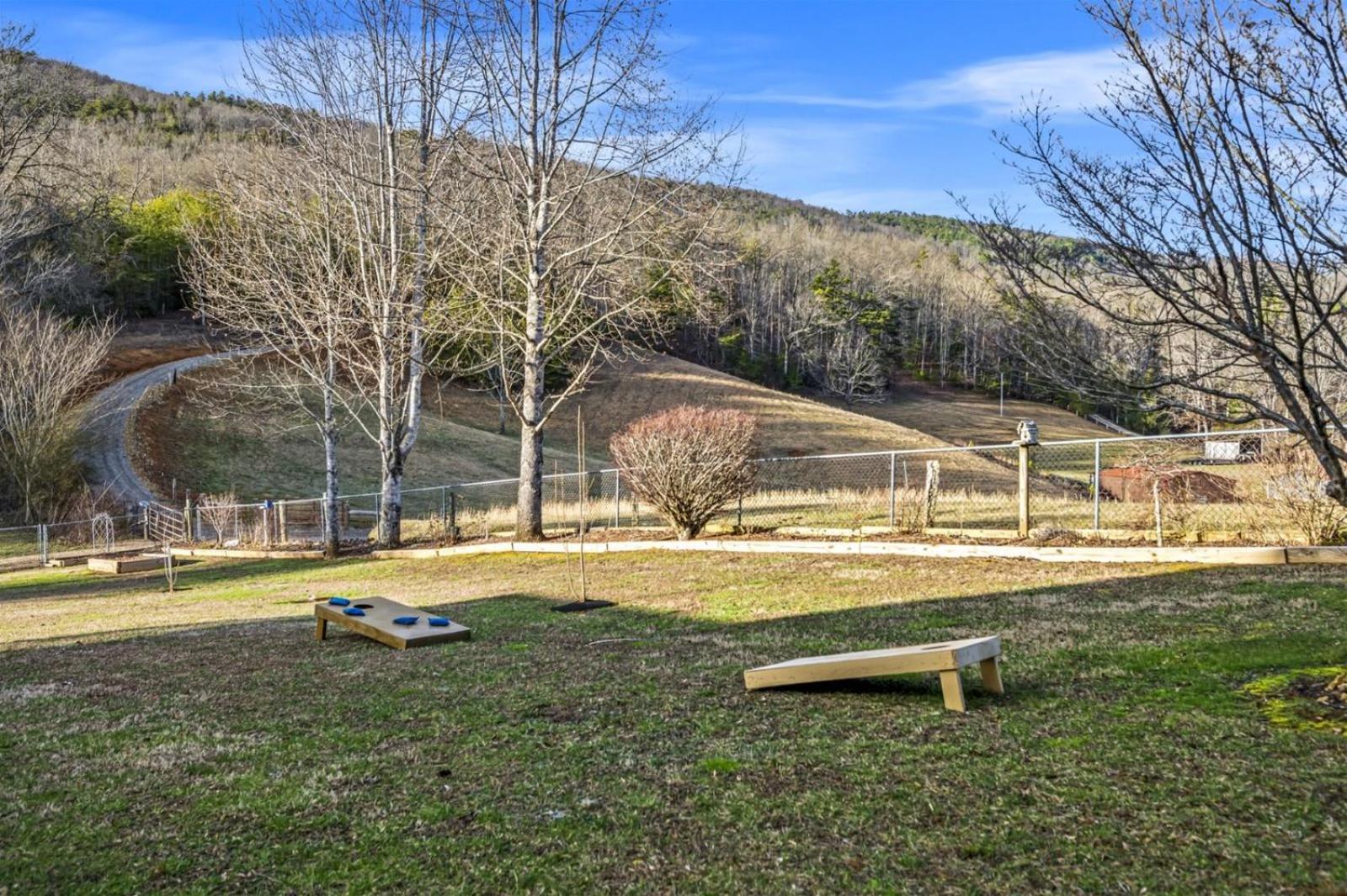 Hidden Star Hideaway-Blackberry Farm-Smoky Mtn Nat Park-Hot Tub- Fire Pit- Fenced Yard- Pet Friendly Walland Exteriör bild