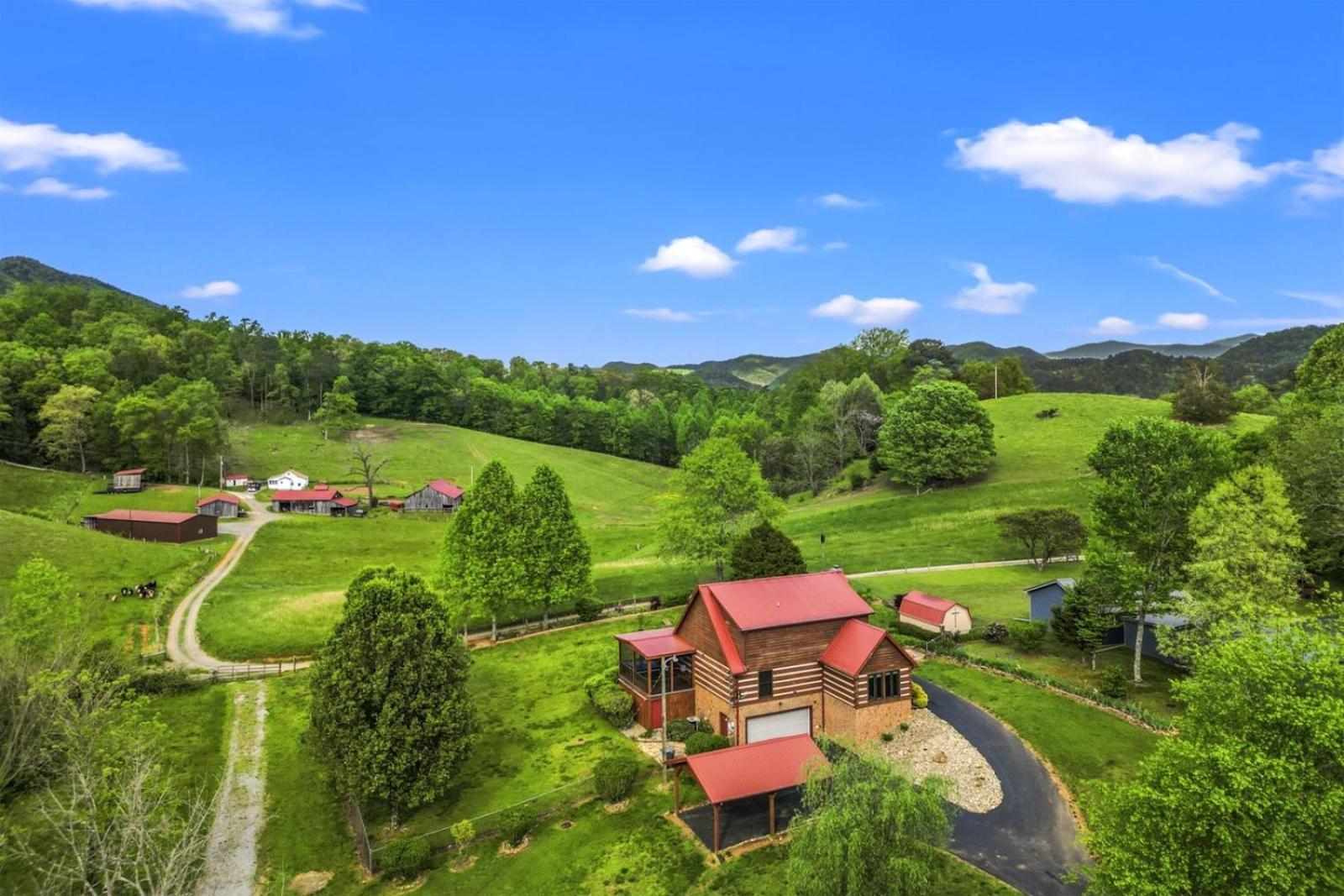 Hidden Star Hideaway-Blackberry Farm-Smoky Mtn Nat Park-Hot Tub- Fire Pit- Fenced Yard- Pet Friendly Walland Exteriör bild